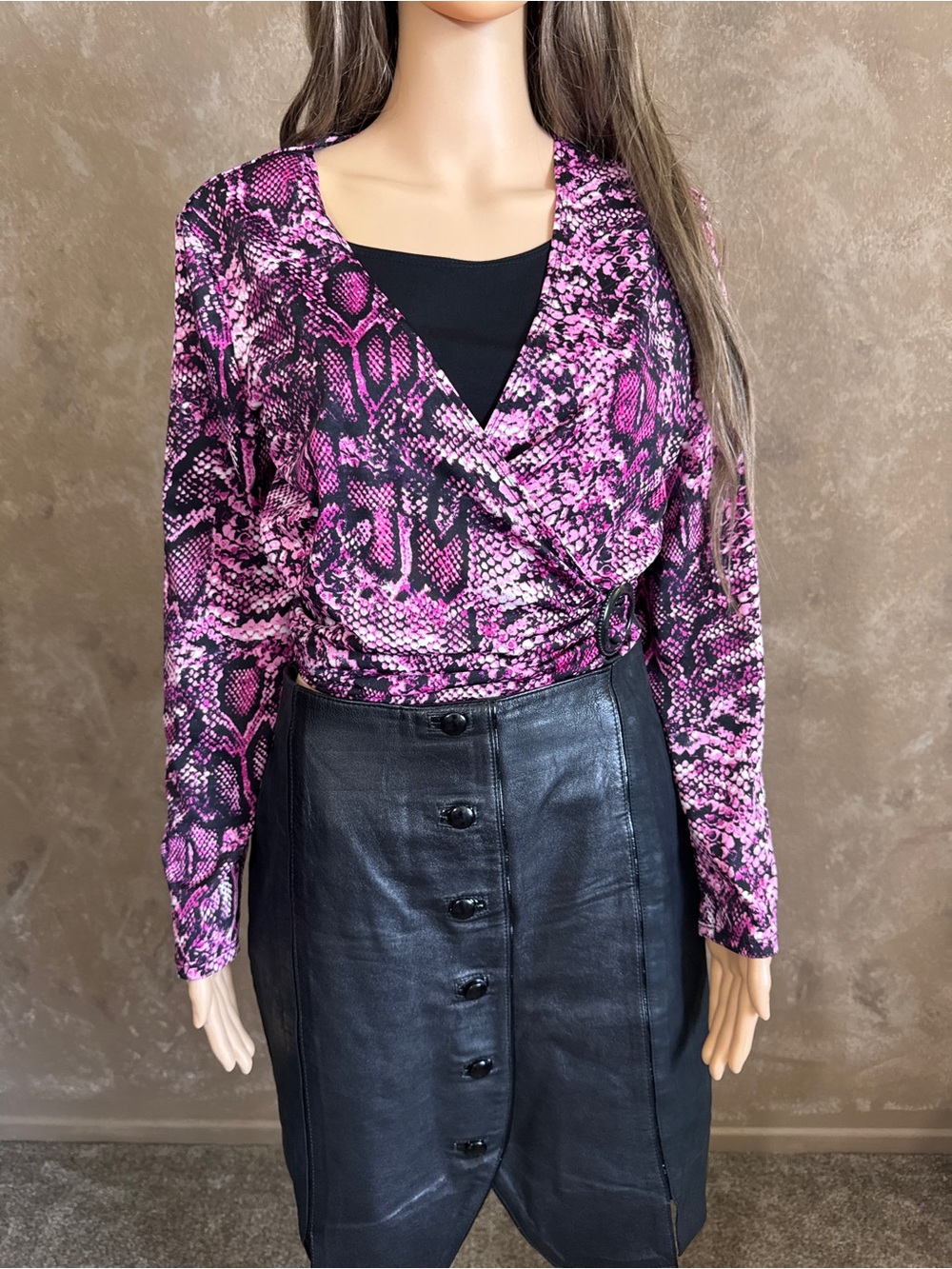 Y2K 2000’s Womens Pink Snake Print Wrap Top Sz S V-Neck Layered Top with Buckle
